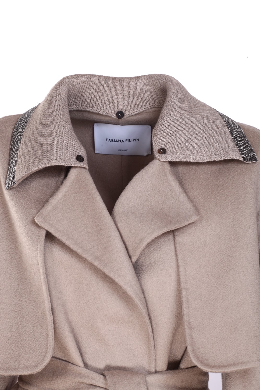 shop FABIANA FILIPPI Saldi Cappotto: Fabiana Filippi cappotto in lana e cashmere.
Revers.
Maniche lunghe.
Cintura.
Pattine frontali.
Composizione: 90% Lana Vergine 10% Cashmere.
Fabbricato in Italia.. CTD222W253-H068 0126 number 6828645